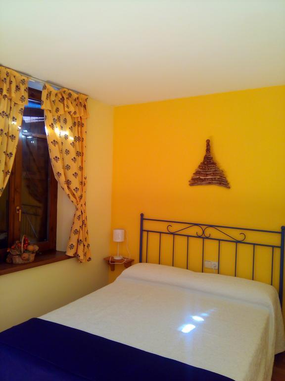 Casa Es Neres Hotel Les Luaran gambar
