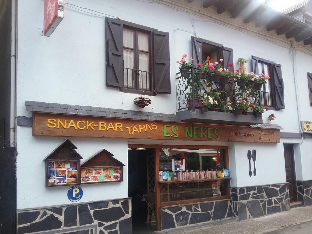 Casa Es Neres Hotel Les Luaran gambar